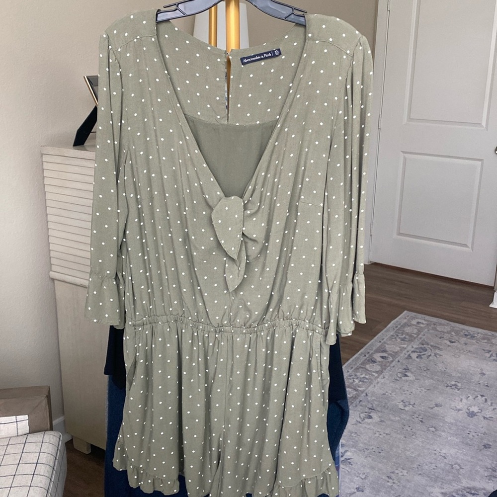 Abercrombie Green Polka Dot Long Sleeve Romper